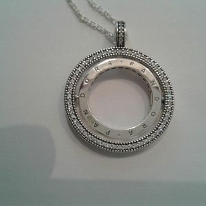 Pandora | Jewelry | Pandora Spinning 